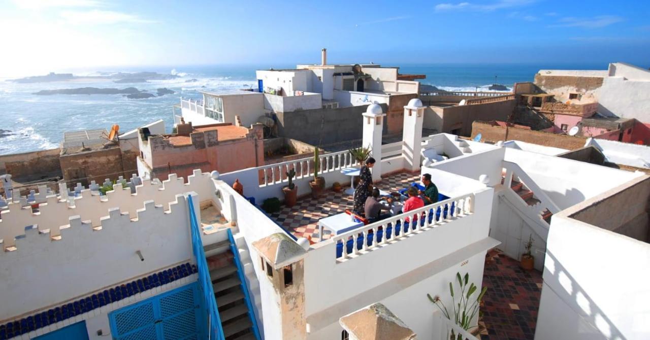 Riad De La Mer Эс-Сувейра Экстерьер фото
